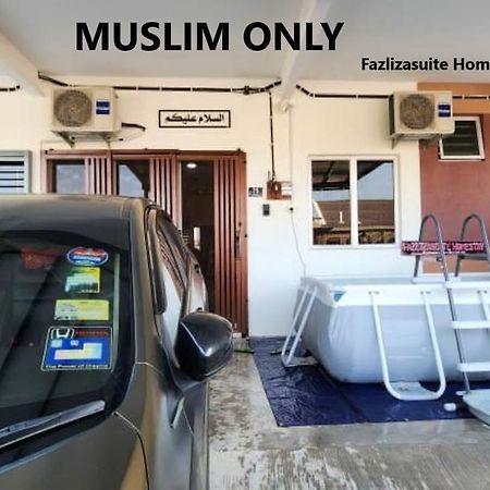 Fazlizasuite Homestay @ Teluk Kemang-Muslim Preferred Port Dickson Ngoại thất bức ảnh