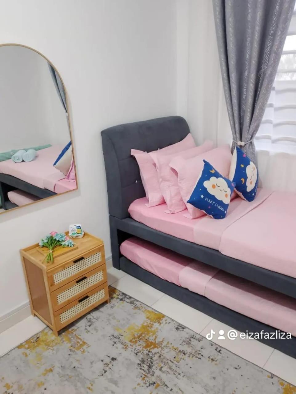 Fazlizasuite Homestay @ Teluk Kemang-Muslim Preferred Port Dickson Ngoại thất bức ảnh