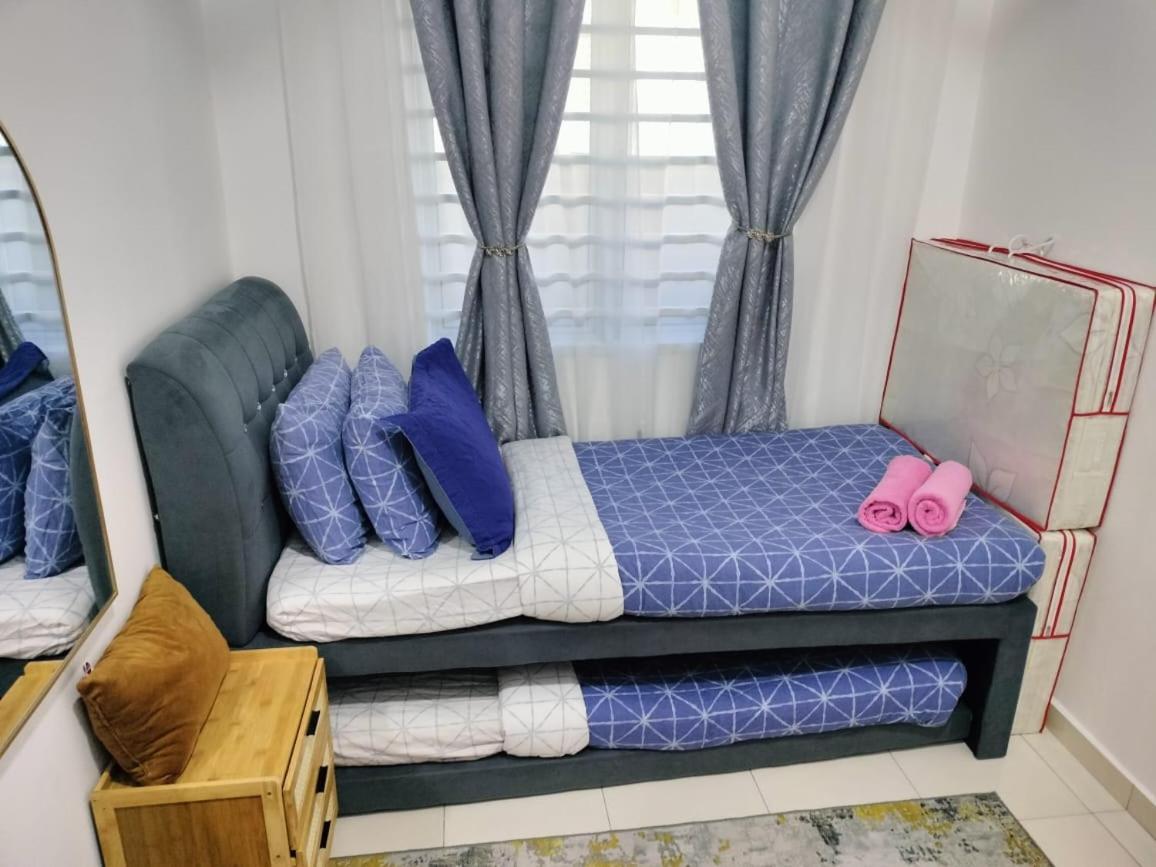 Fazlizasuite Homestay @ Teluk Kemang-Muslim Preferred Port Dickson Ngoại thất bức ảnh
